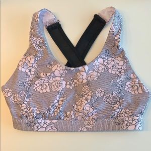 Fabletics Sports Bra Size Small!